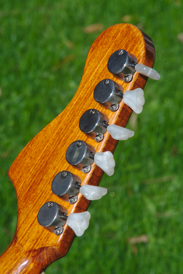 Name:  framus2.jpg
Hits: 353
Gre:  711,4 KB