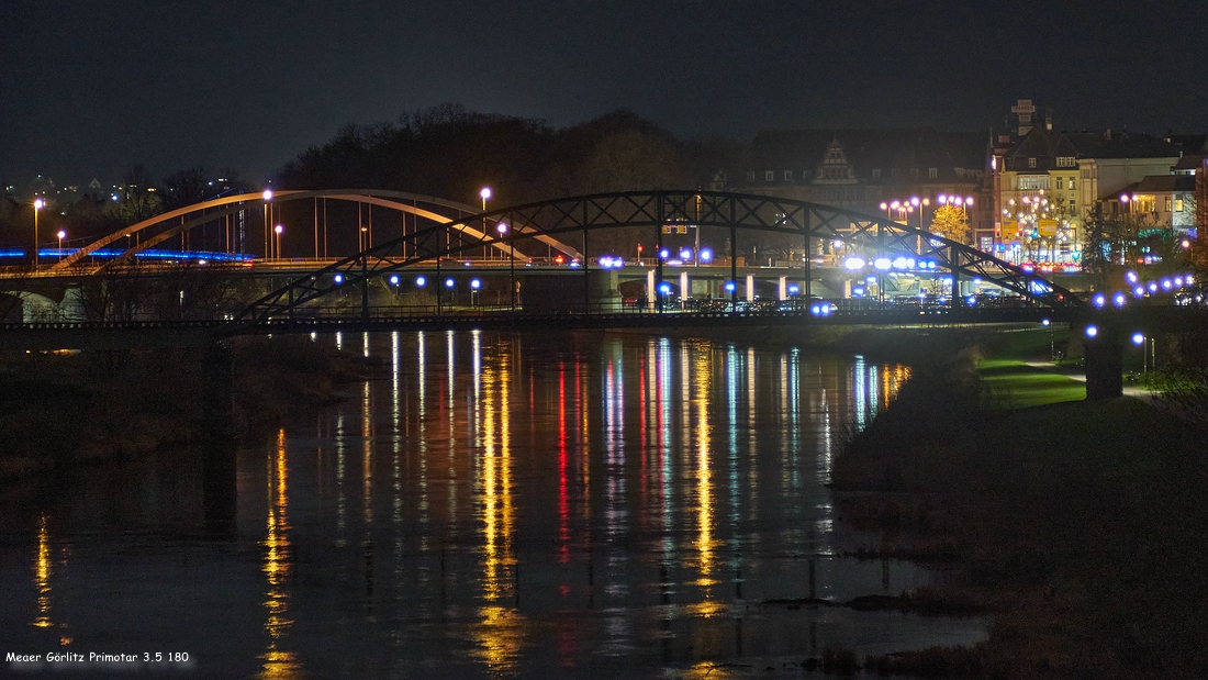 Name:  DSC02111 Meyer Grlitz Primotar 3.5 180  offen Minden Weser Nacht   klein.jpg
Hits: 309
Gre:  500,1 KB