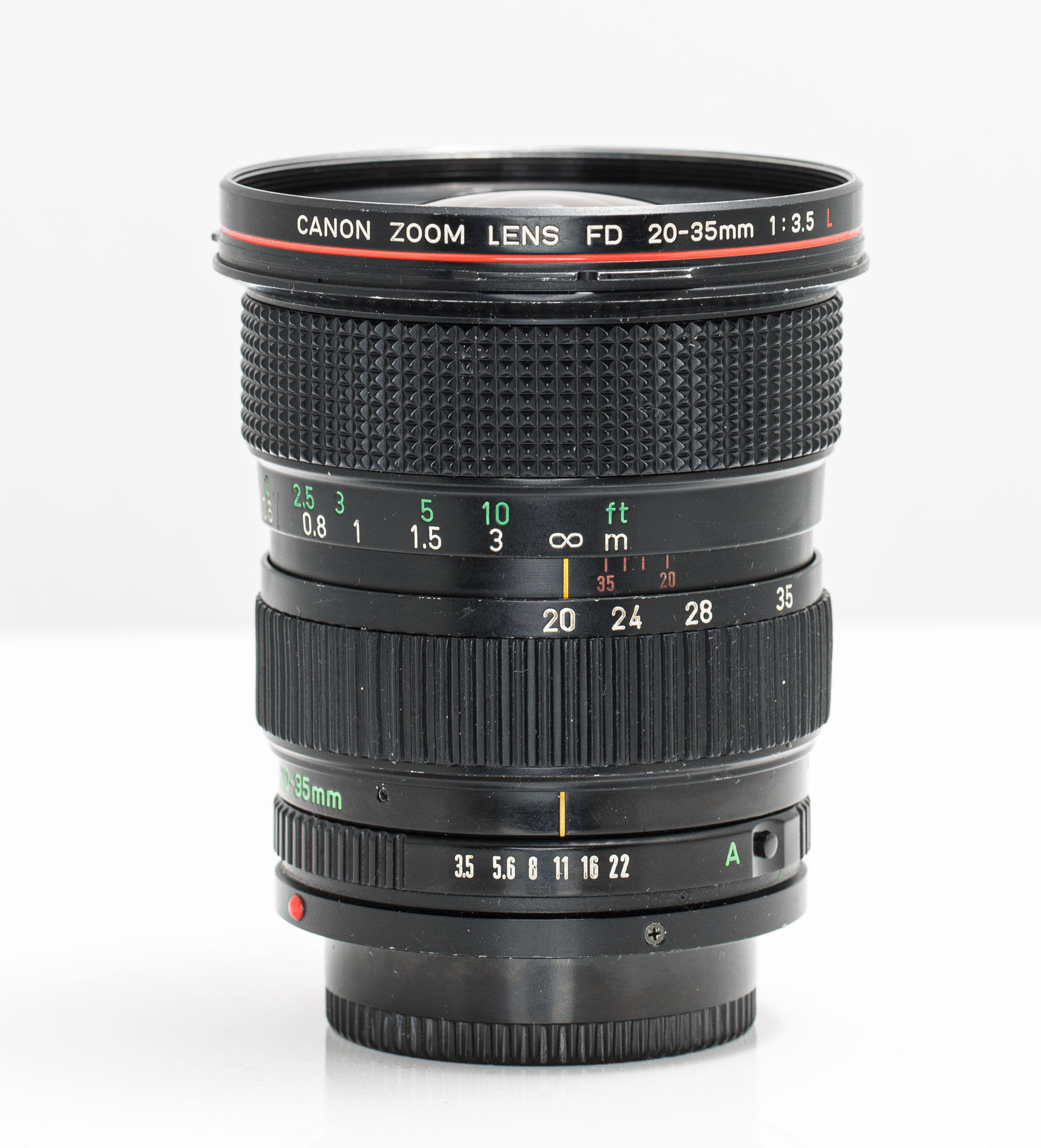 Canon Zoom Lens nFD 20-35 mm 1 : 3.5 L