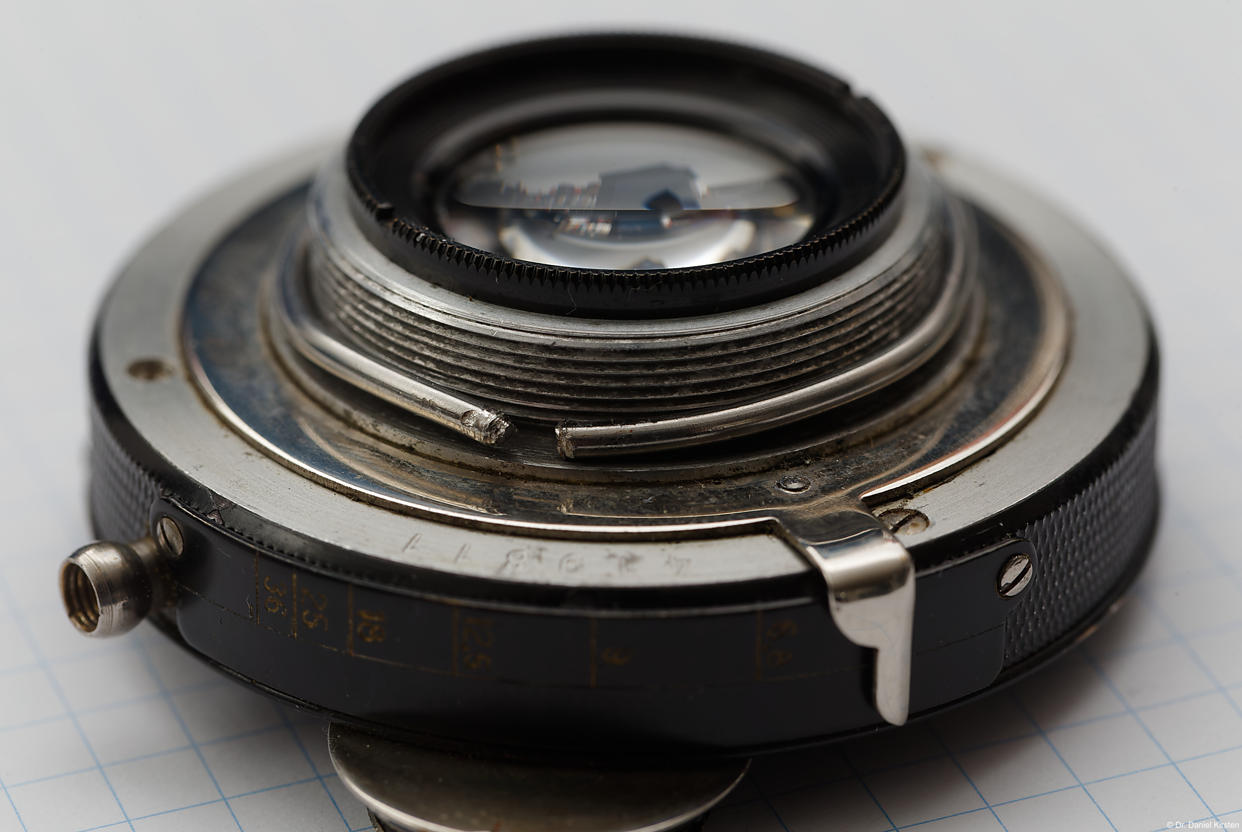 Name:  gal-251205-185335-D8723-o01.jpg
Hits: 41
Gre:  896,1 KB