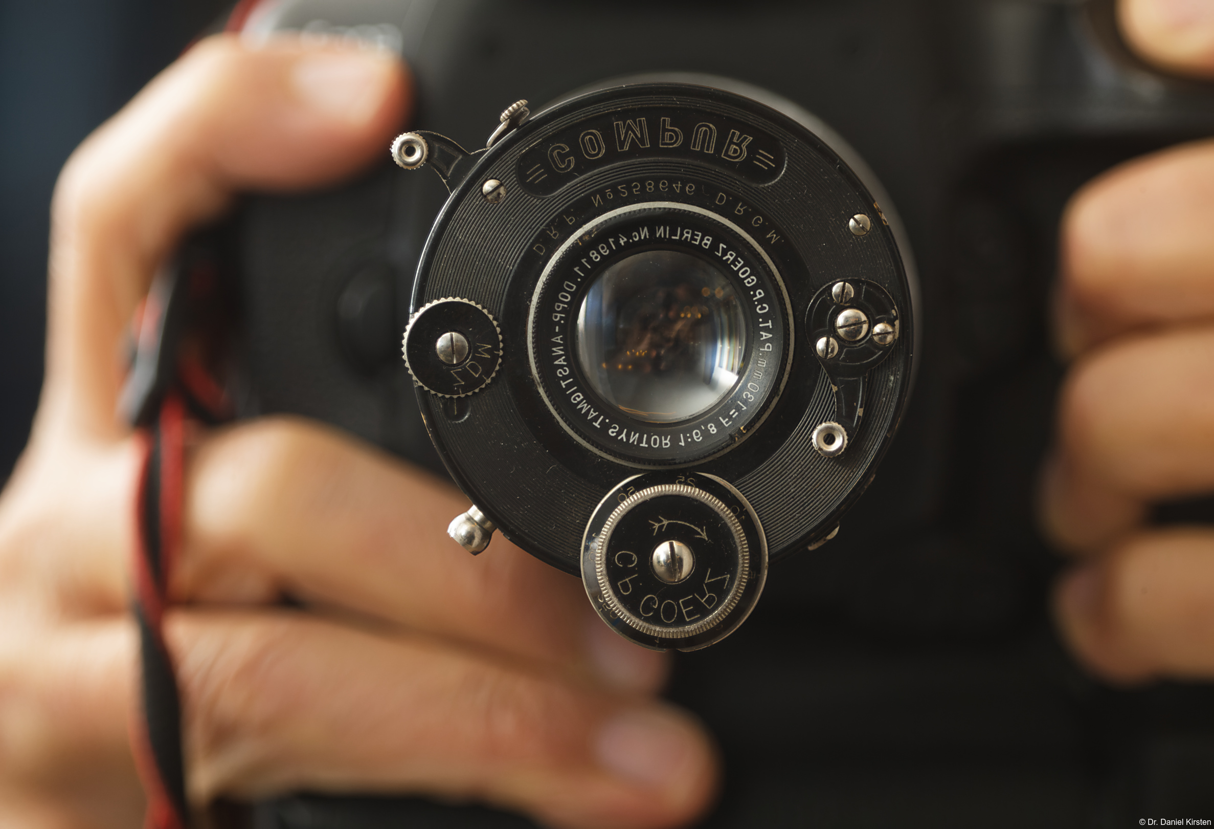 Name:  gal-251206-171932-D8769-o01.jpg
Hits: 49
Gre:  829,8 KB