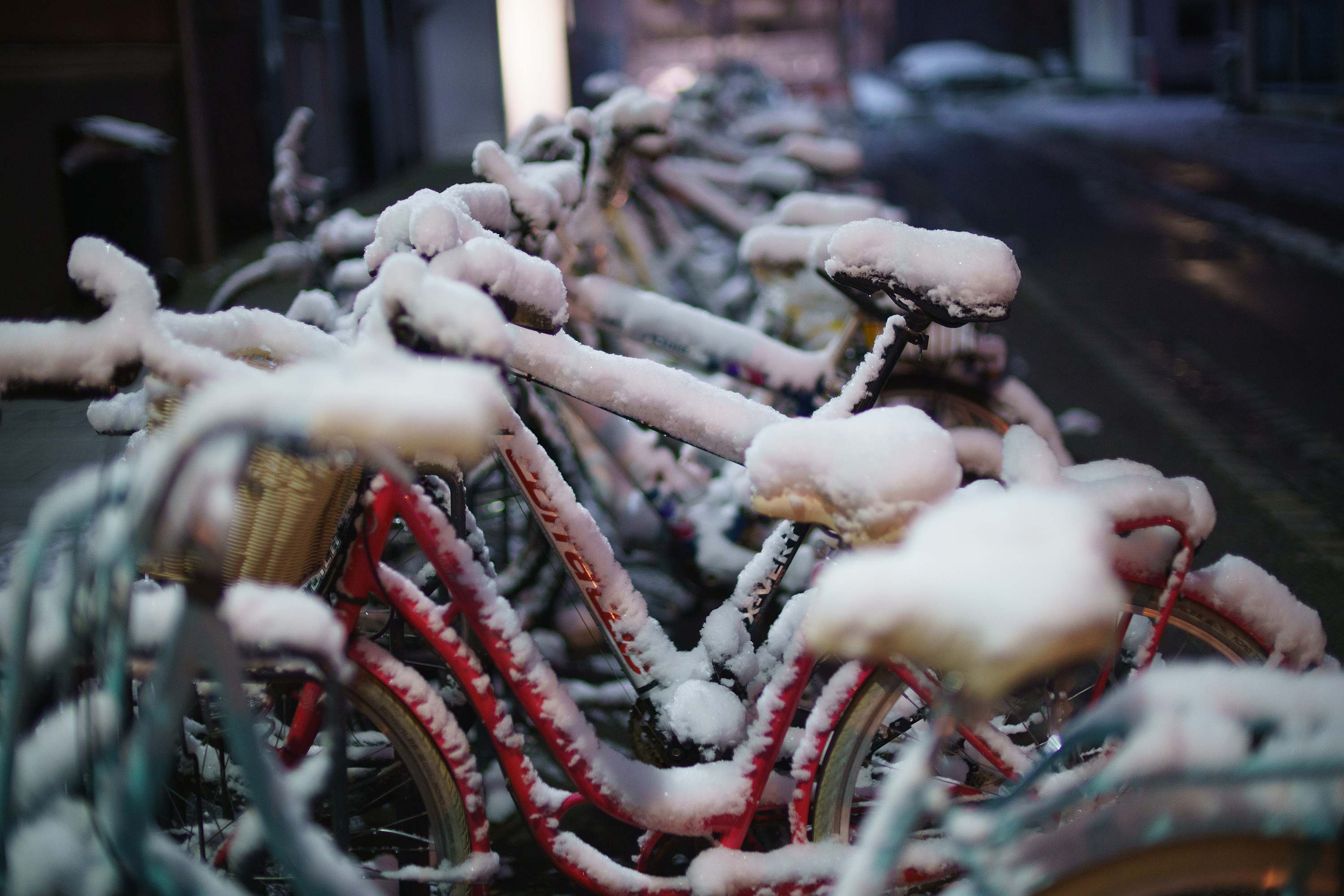 Name:  2022-12-11 Fr�h morgens in der Stadt mit dem Speedmaster - _R_31339.jpg
Hits: 49
Gr��e:  426,2 KB