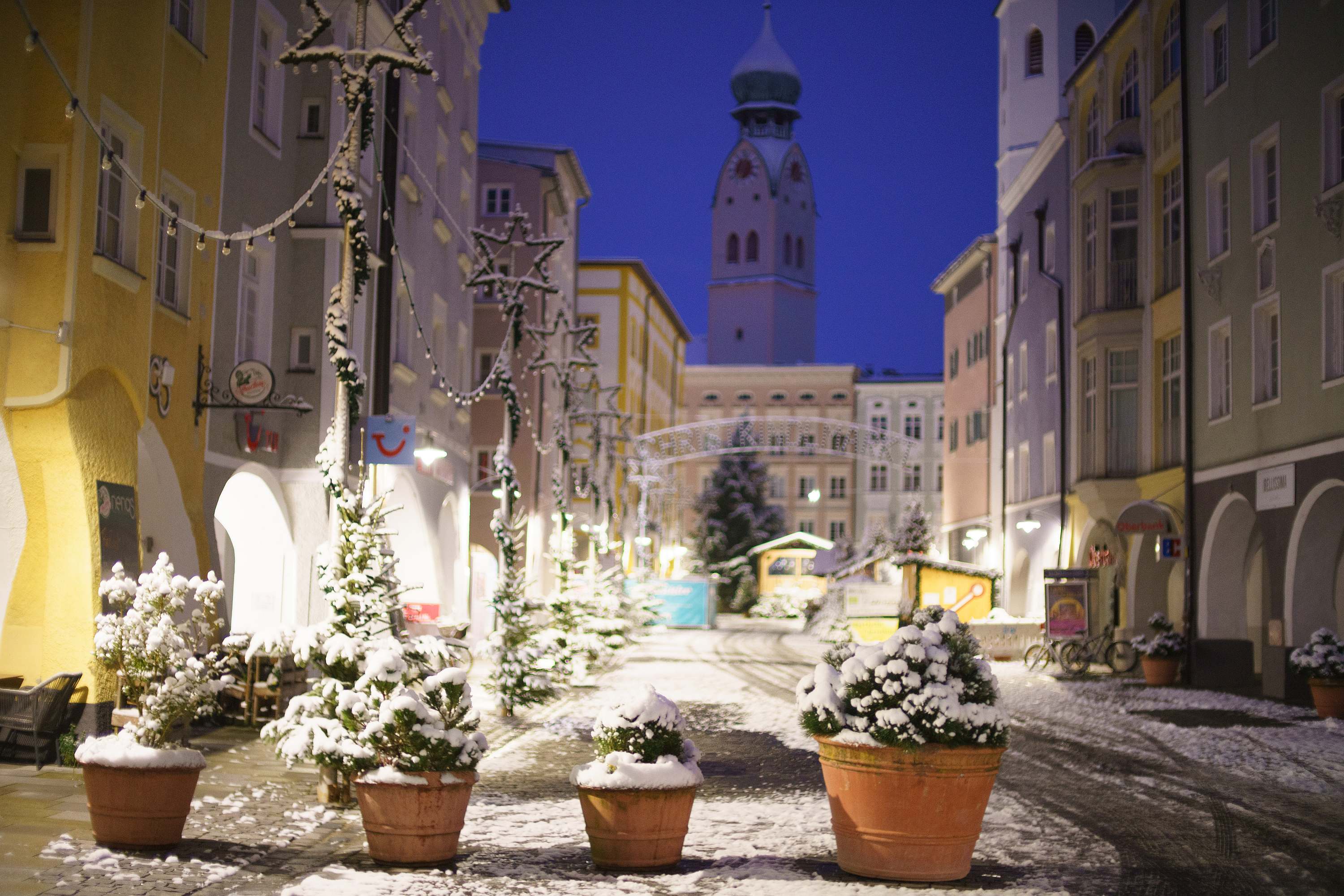 Name:  2022-12-11 Fr�h morgens in der Stadt mit dem Speedmaster - _R_31342.jpg
Hits: 49
Gr��e:  625,4 KB