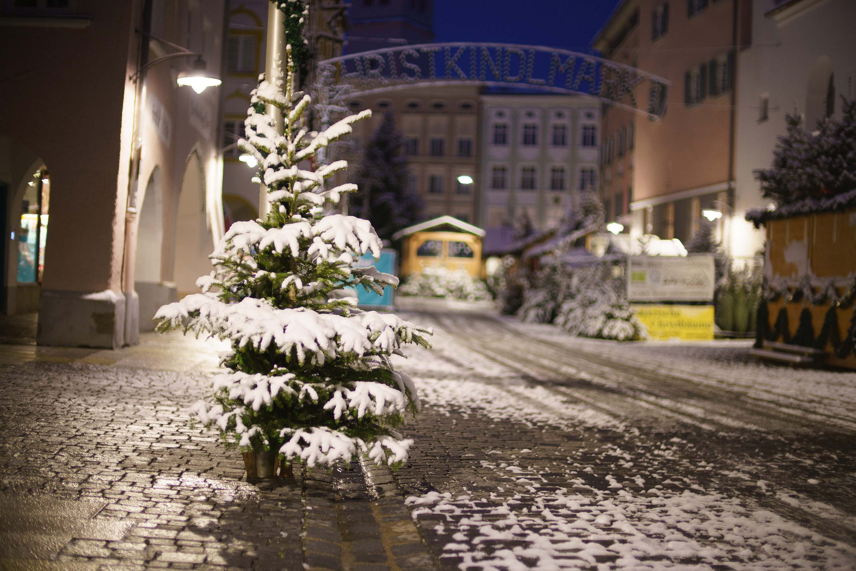 Name:  2022-12-11 Fr�h morgens in der Stadt mit dem Speedmaster - _R_31343.jpg
Hits: 50
Gr��e:  600,6 KB