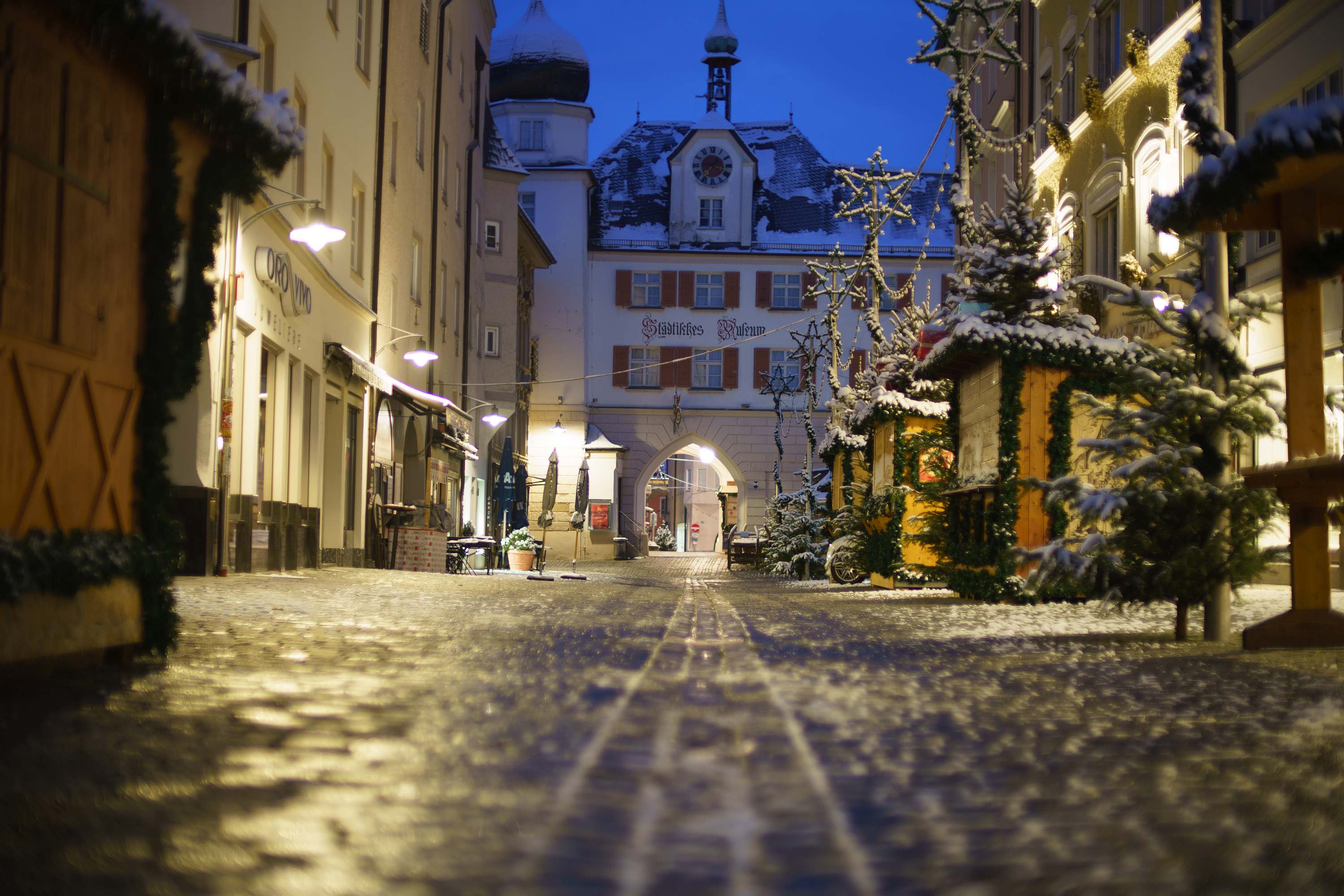 Name:  2022-12-11 Fr�h morgens in der Stadt mit dem Speedmaster - _R_31356.jpg
Hits: 50
Gr��e:  524,0 KB