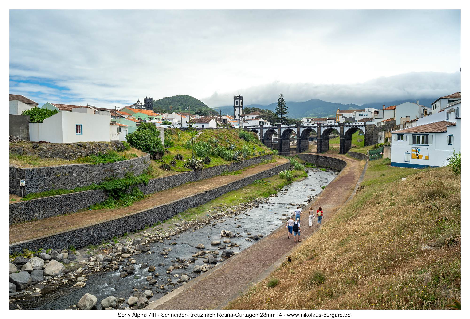 Name:  500kb_A7300571.jpg
Hits: 21
Gr��e:  497,5 KB