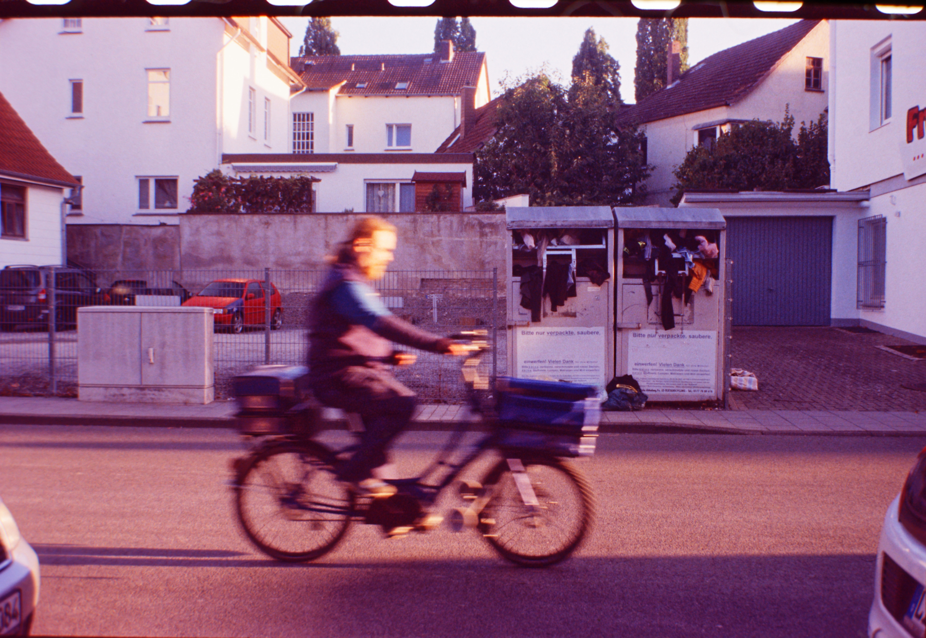 Name:  City_Post_Biker_Spätsommer_2025*.jpg
Hits: 21
Gr��e:  2,70 MB