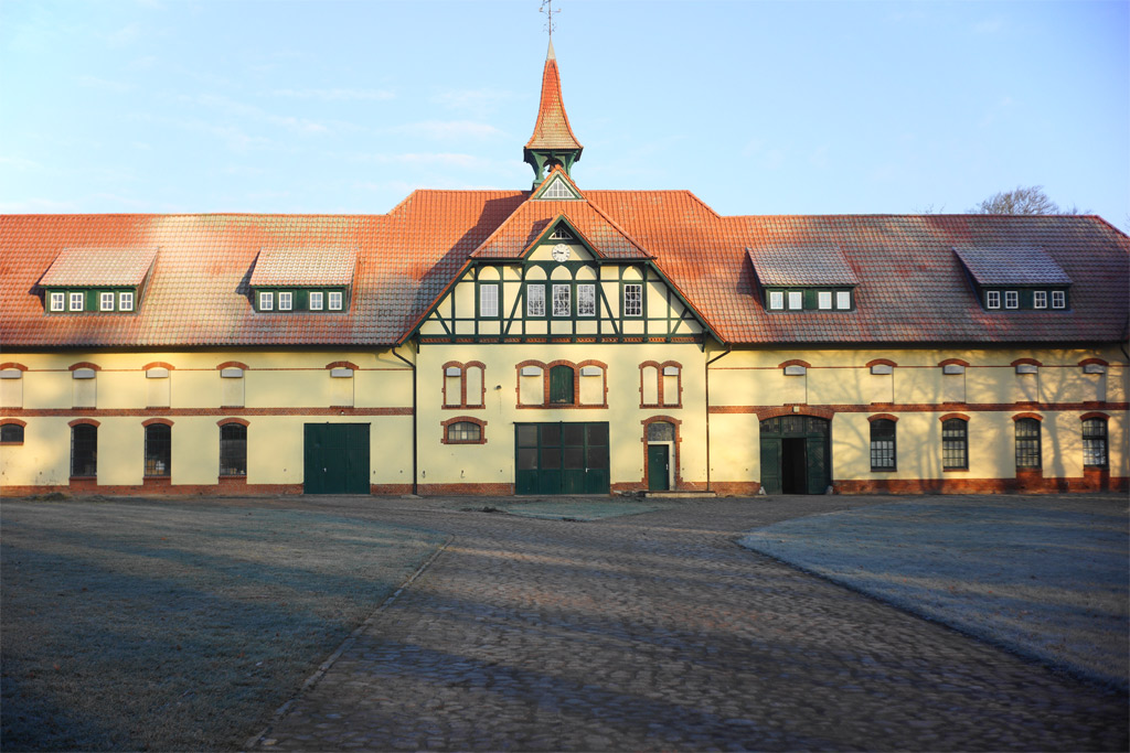 Name:  huehnerhaus_f4.jpg
Hits: 690
Gre:  214,2 KB