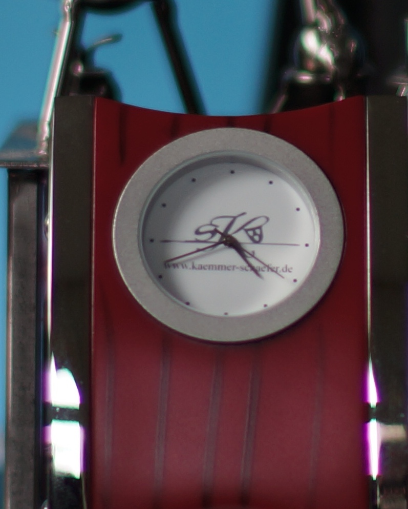 Name:  CropCanonnFD50mmf1.2.JPG
Hits: 1266
Gre:  211,2 KB