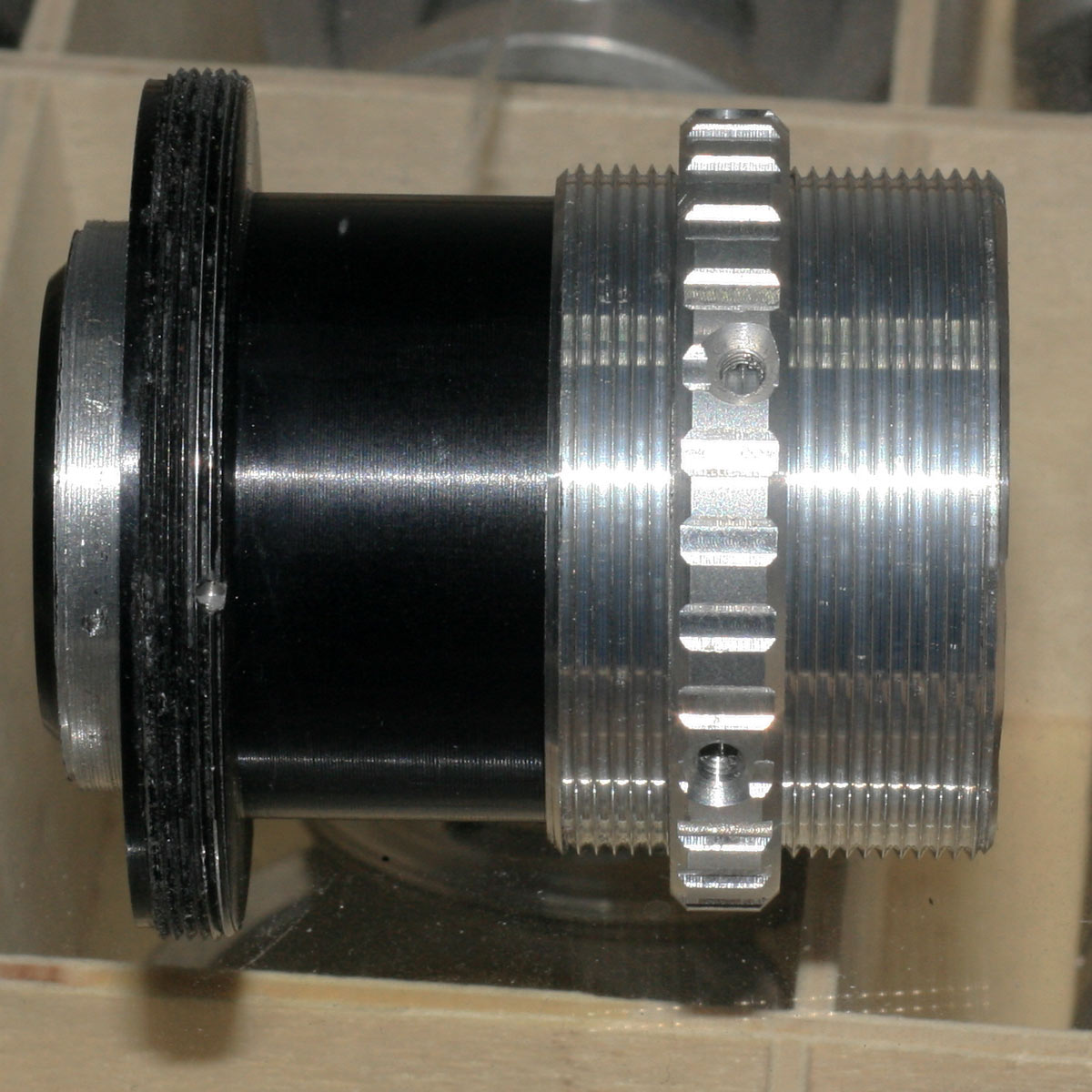 Name:  25mm-tubus-meostigmat.jpg
Hits: 602
Gre:  189,8 KB
