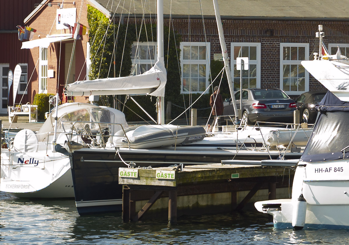 Name:  tag-am-meer3crop1.jpg
Hits: 1244
Gre:  327,8 KB