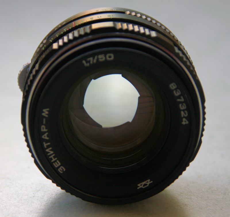 Name:  Zenitar-M 1,7-50mm_Blende.JPG
Hits: 827
Gre:  275,0 KB
