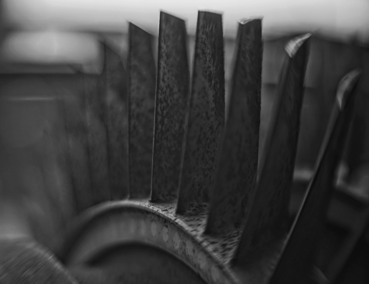 Name:  blades_II.jpg
Hits: 650
Gre:  179,7 KB