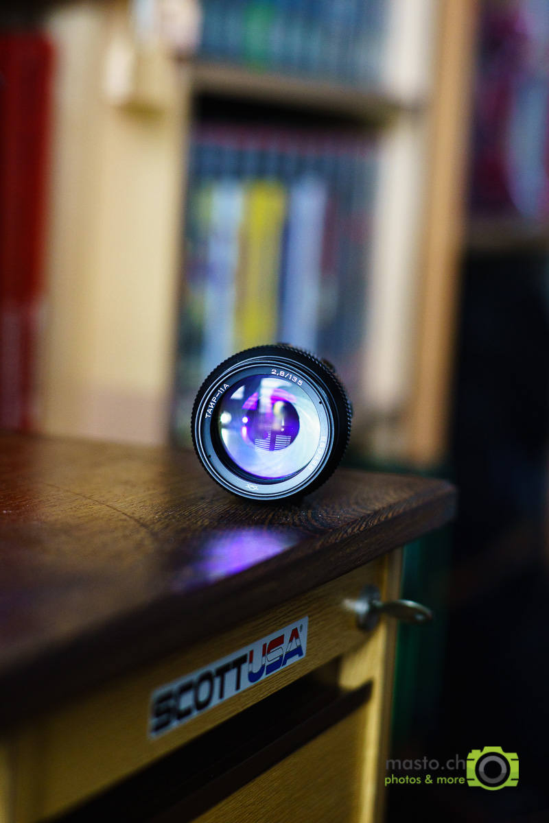 Name:  CarlZeiss85mm_f1.4_002.jpg
Hits: 876
Gre:  267,0 KB