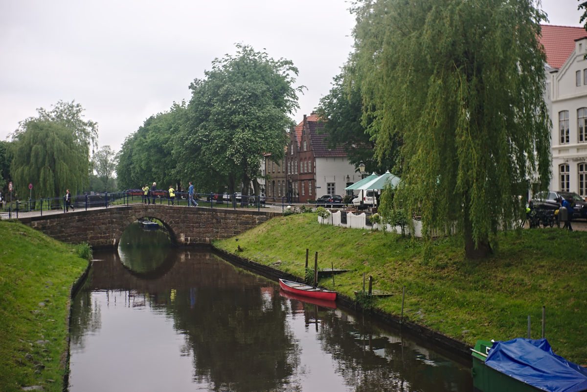 Name:  DSC01335darktable2_0.jpg
Hits: 333
Gre:  244,7 KB