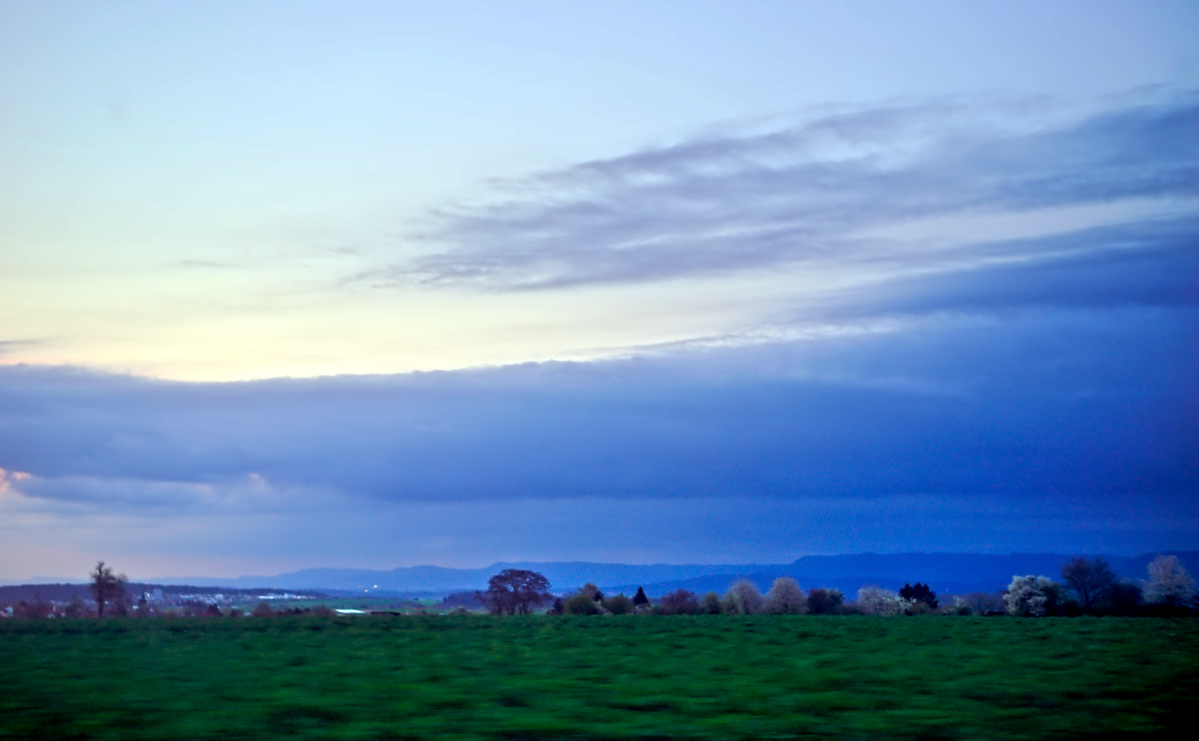 Name:  DSC04389darktable2_2_4.jpg
Hits: 699
Gre:  224,6 KB