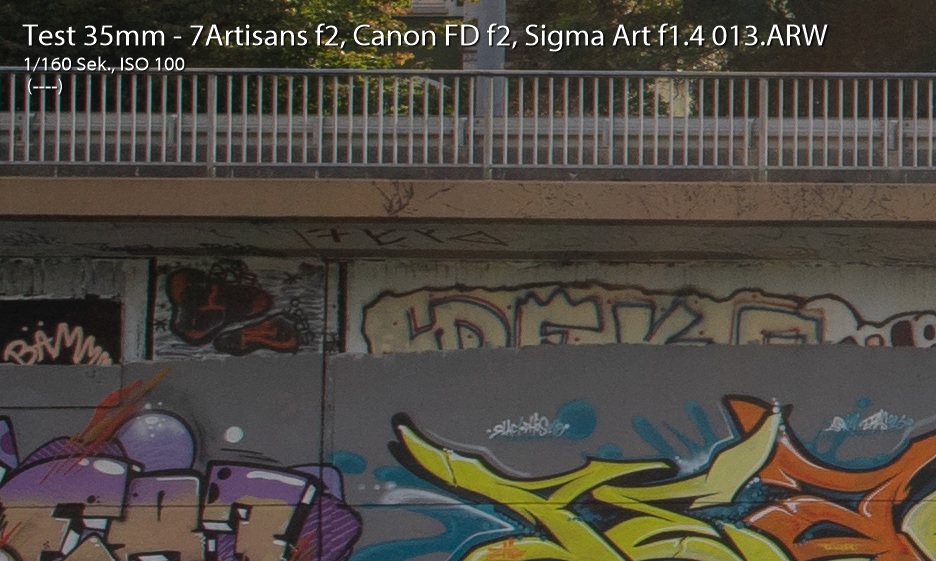 Name:  Canon f11 links.jpg
Hits: 1277
Gre:  191,4 KB