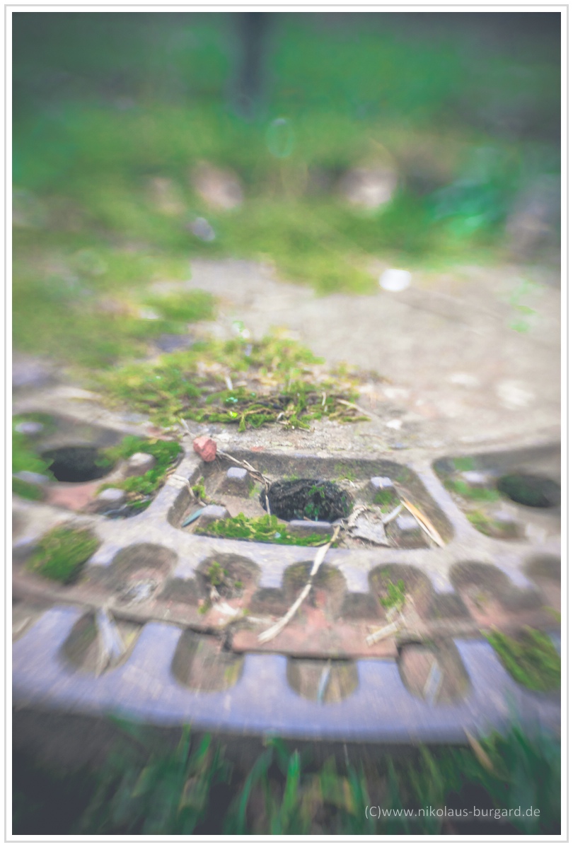 Name:  300kb_Spielplatz Lensbaby 35 089.jpg
Hits: 307
Gre:  272,2 KB