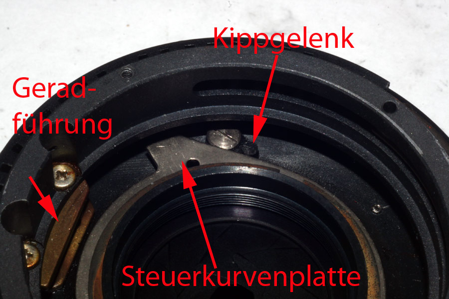 Name:  steuerplatte-und-kippgelenk.jpg
Hits: 1356
Gre:  110,0 KB