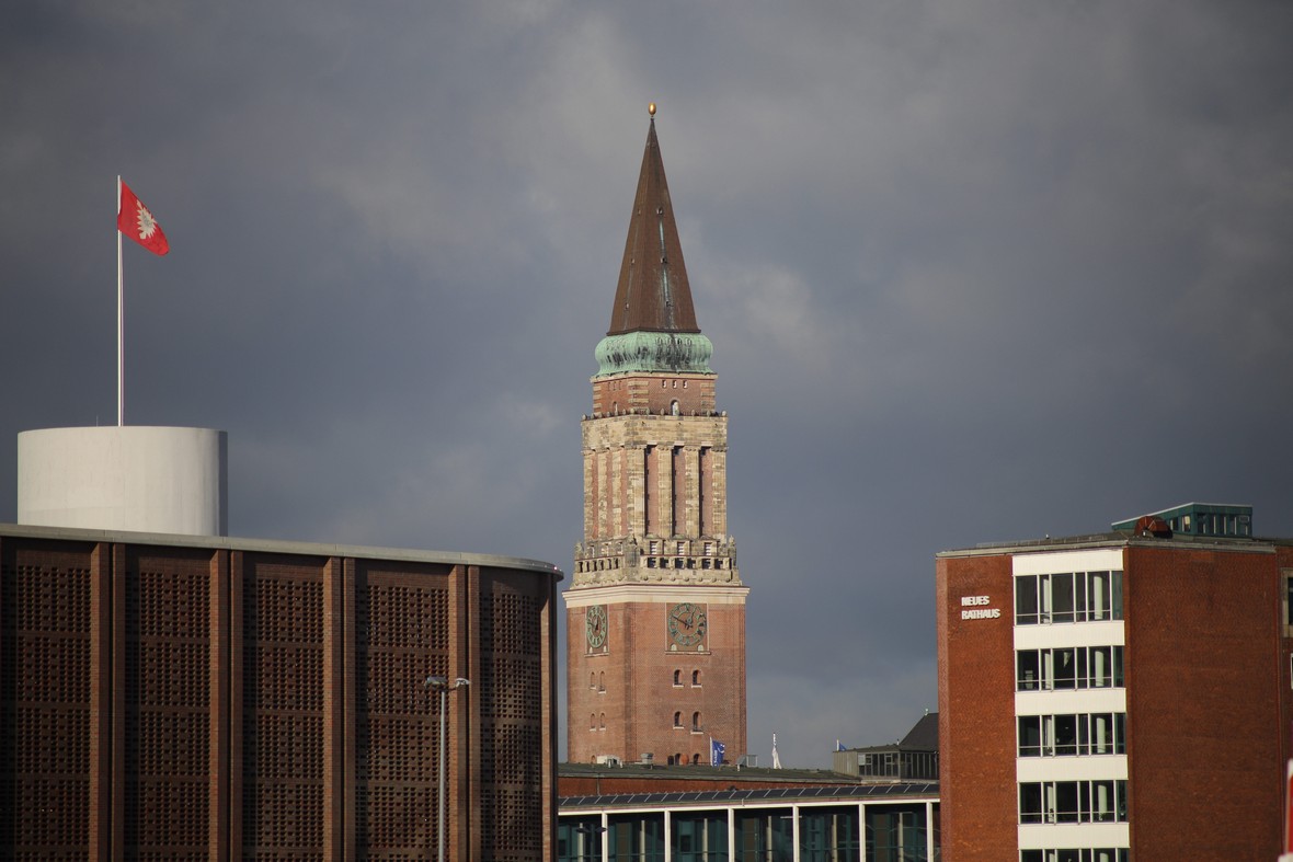 Name:  Rathausturm_F5.jpg
Hits: 669
Gre:  143,6 KB
