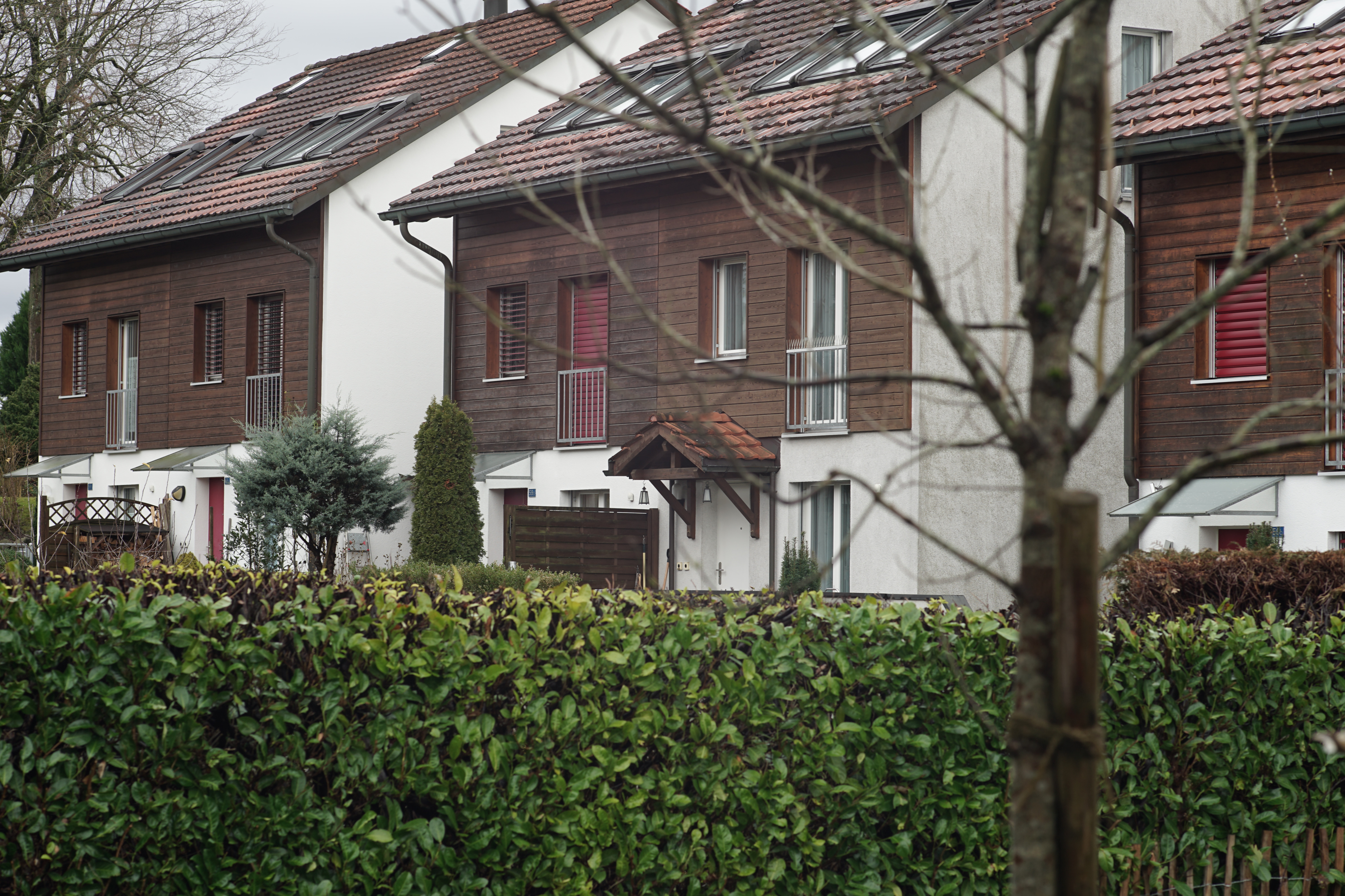 Name: 02_Zeiss_100mm_2_8_fern.jpg
Hits: 1089
Größe: 5,04 MB