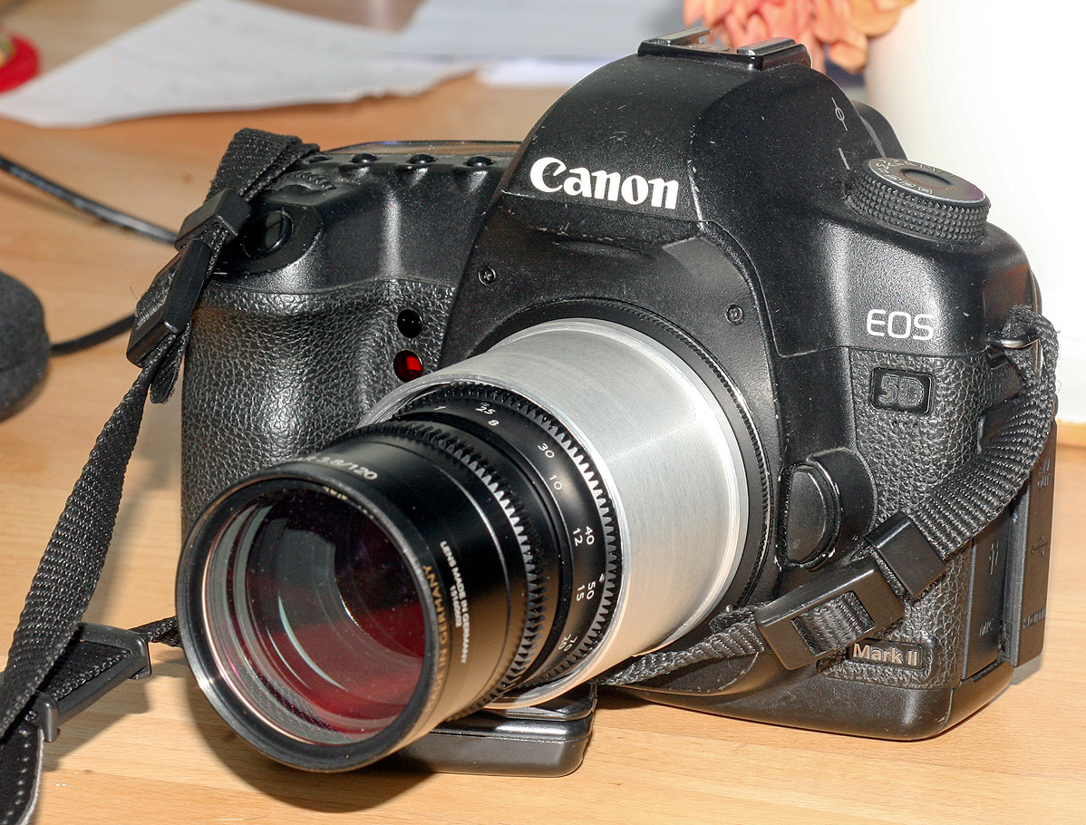 Name:  120er-an-EOS-5D-Mkii.jpg
Hits: 750
Gre:  439,7 KB