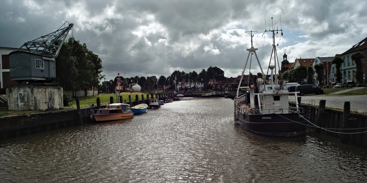 Name:  _DSC0327darktable2_4_3.jpg
Hits: 585
Größe:  272,1 KB