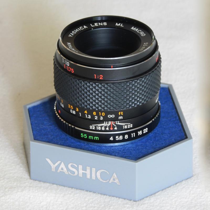 Name:  Yashica ML Macro 4-55 a.jpg
Hits: 2001
Gre:  62,2 KB