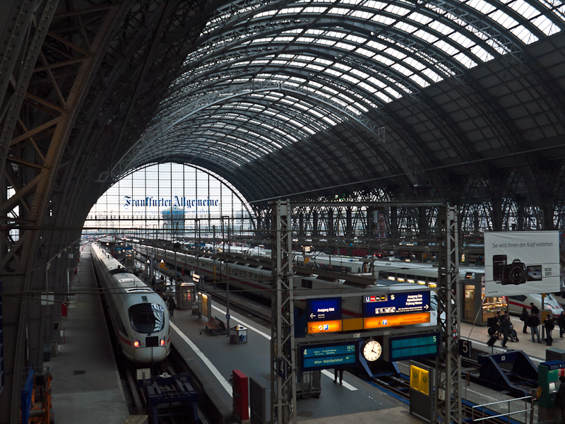 Name:  bahnhof_tokina17m.JPG
Hits: 875
Gre:  405,3 KB