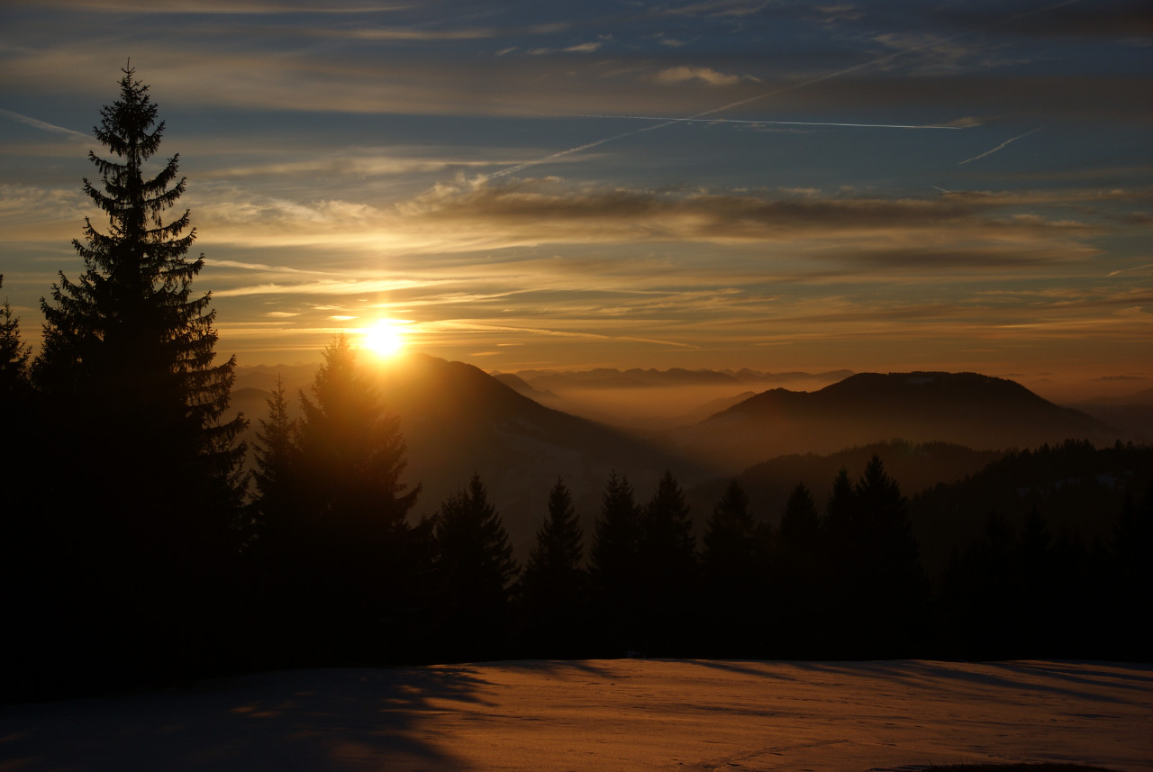 Wintersonnenuntergang im Mostviertel