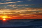 brennender sonnenuntergang in oberrohrdorf