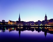 Unterwegs mit der Sinar in Zrich (Limmat)