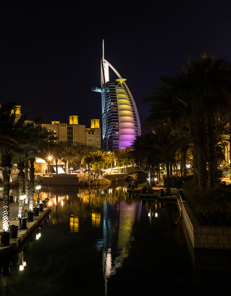 Burj-Al-Arab-by-Night