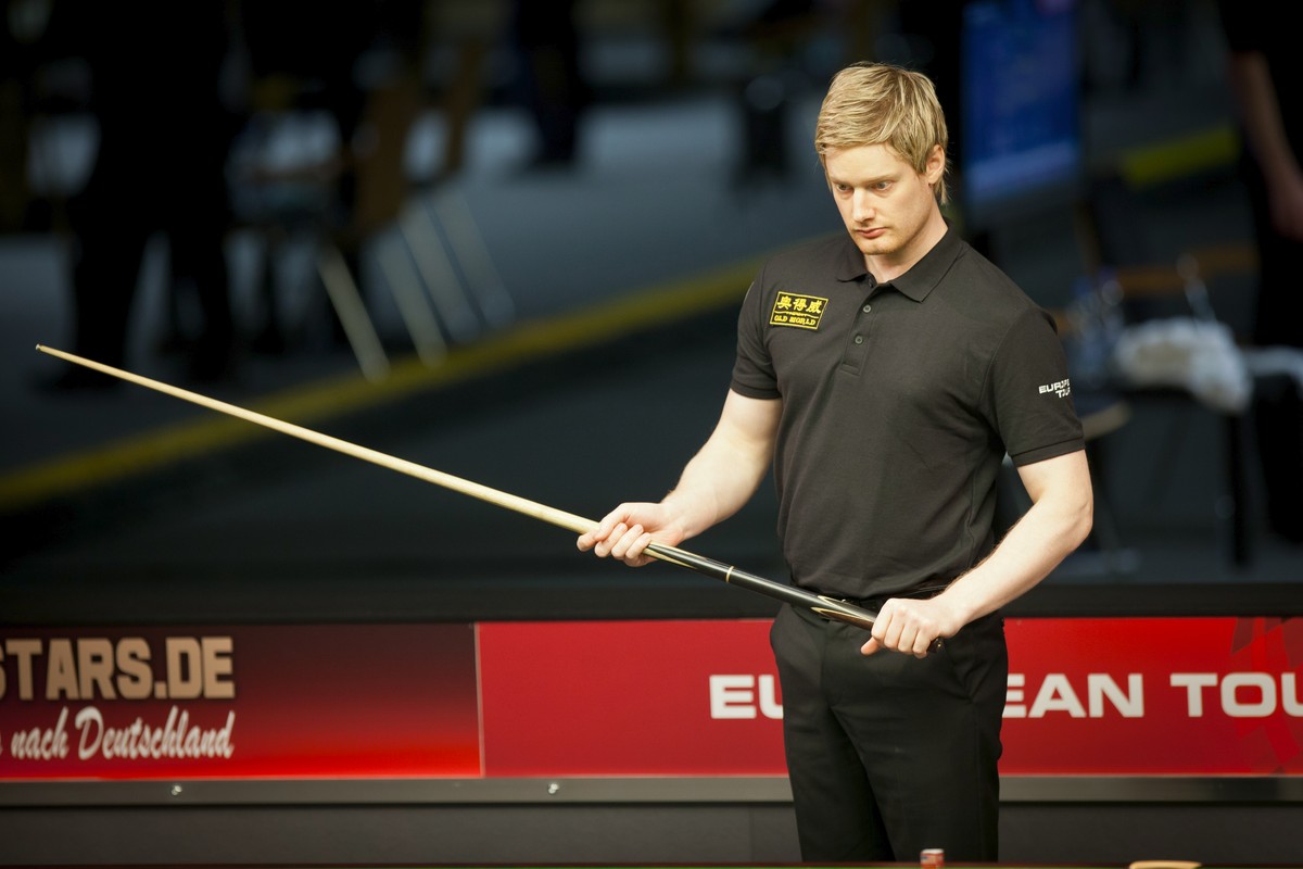 Neil Robertson